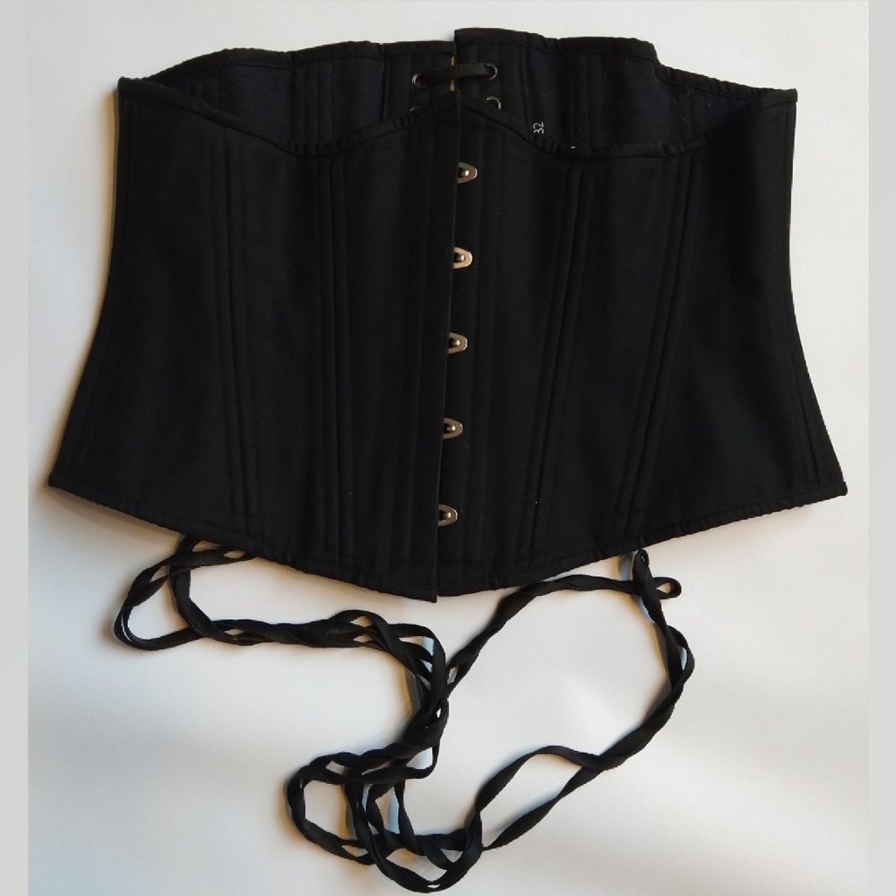 *New* *REAL* Professionally made Hearts Delight Underbust Conical Corset
